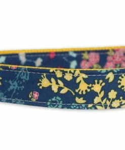 Baby & Pets Sophisticated Pup - Nora Dog Collar Medium