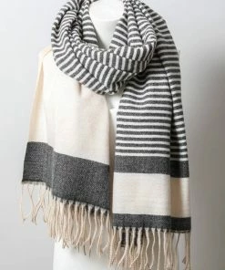 Leto Accessories Black And White Contemporary Stripe Woven Tassel Scarf