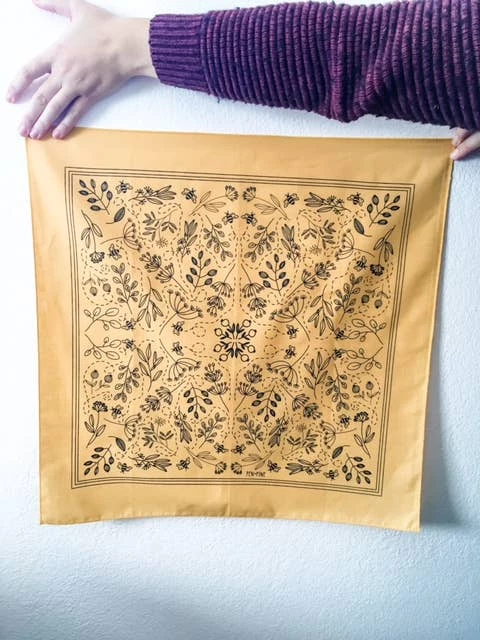 Best Sale ✔️ Pen+Pine Bee Bandana 😀 1 Pen+Pine Bee Bandana